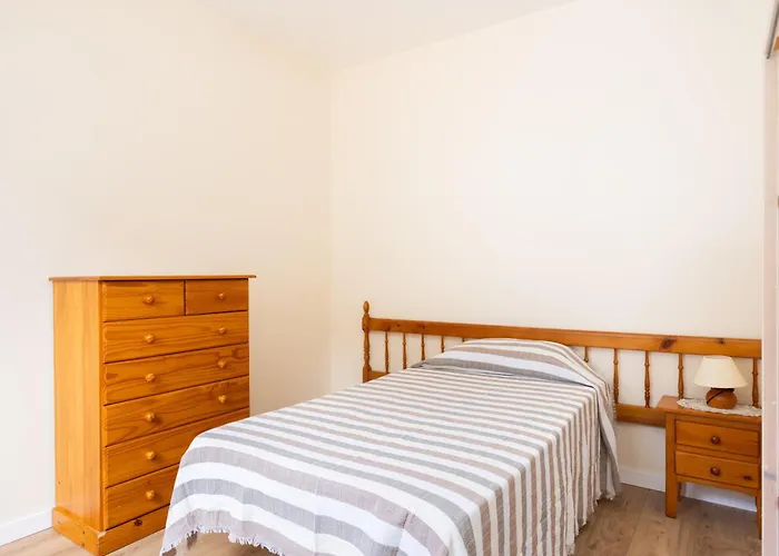 Live La Caleta Cielo Atico 3 *